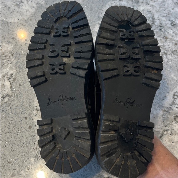 Sam Edelman Black Loafers with Gold Accent - Picture 6 of 9